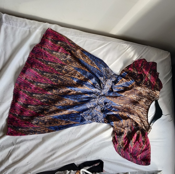 Silk fit and flare flutter sleeve mini dress - Picture 7 of 13